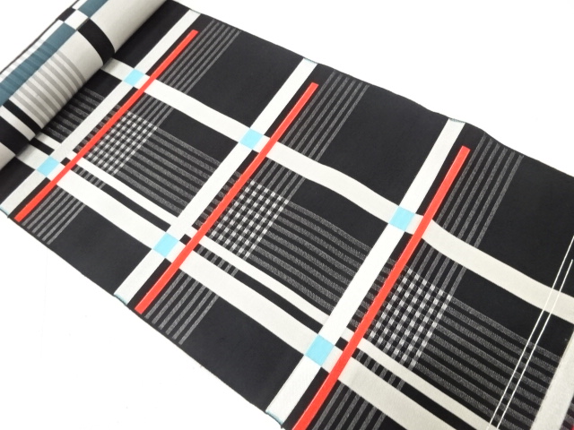 アンティーク　格子模様織り出し　八寸帯地反物